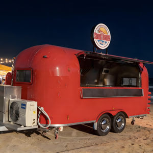 รถครัวชุ<span class=keywords><strong>ม</strong></span>ชนสกิล-ฟอร์<span class=keywords><strong>ม</strong></span>าล ที่นี่คุณสามารถแลกชั่วโมงเรียนทำสวนหรือซ่อ<span class=keywords><strong>ม</strong></span>จักรยานเพื่อแลกมื้อกลางวันที่มีประโยชน์ทางโภชนาการ - Product Image 1