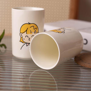 Mug en céramique de Chaozhou, design cartoon, tasse à lait pour le petit-déjeuner, usage domestique, usage général. - Product Image 5