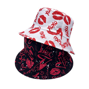 Saint Valentin Coeurs Forme Seau Chapeau pour Femmes Hommes Costume Accessoire Romantique Couple En Plein Air Voyage Pêcheur Cap Soleil Chapeau - Product Image 1