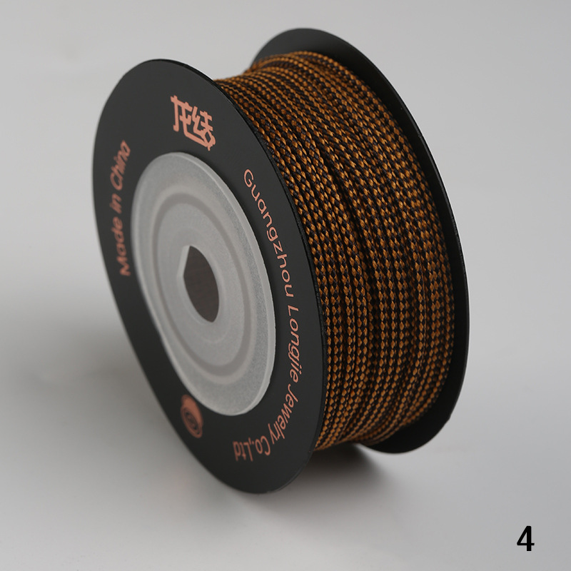 negro+marrón amarillento