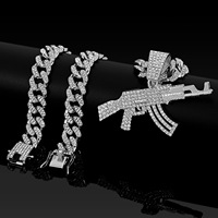 Ensemble de bijoux plaqué or 18 carats avec pendentif pistolet AK, chaîne cubaine glacée, unisexe, orné de cristaux et strass, pour rappeurs et amateurs de hip-hop