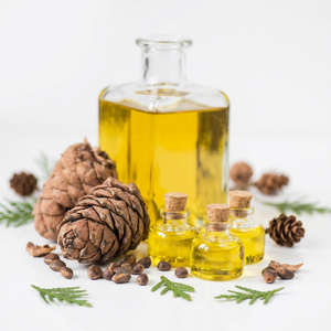 Fournisseur en gros d'huile de cèdre d'Inde - Product Image 1