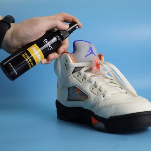 <span class=keywords><strong>Kit</strong></span> de <span class=keywords><strong>Limpieza</strong></span> para <span class=keywords><strong>Zapatillas</strong></span> de Deporte GIANT, el Mejor Producto para el Cuidado del Calzado Atlético - Product Image 5