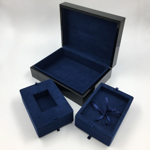 2019 nueva <span class=keywords><strong>Caixa</strong></span> Para reloj de <span class=keywords><strong>la</strong></span> joyería de almacenamiento caja de <span class=keywords><strong>la</strong></span> elegante caja de reloj de pulsera regalo caja organizador pantalla Saat Kutusu de - Product Image 1