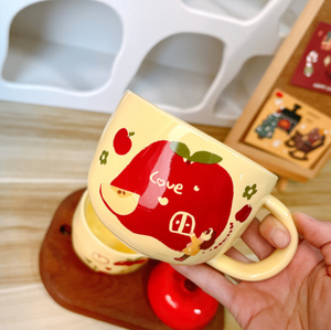 Taza <span class=keywords><strong>de</strong></span> manzana Taza <span class=keywords><strong>de</strong></span> cerámica americana encantadora Taza <span class=keywords><strong>de</strong></span> agua roja <span class=keywords><strong>de</strong></span> alto nivel <span class=keywords><strong>de</strong></span> apariencia para niñas con regalo <span class=keywords><strong>de</strong></span> mano con tapa taza <span class=keywords><strong>de</strong></span> café - Product Image 2