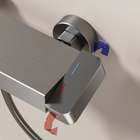 Ensemble de douche à main encastrable Construction en aluminium avec douchette haute pression, bras réglable et valve dissimulée