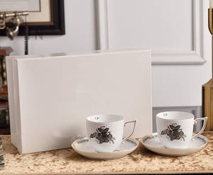 Tasse à café de l'après-midi de luxe léger et rétro, en porcelaine fine, design créatif et amusant, cadeau d'affaires pour couple - Product Image 1