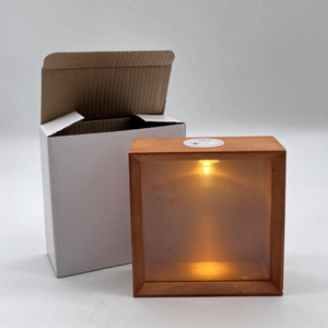 <span class=keywords><strong>Cadre</strong></span> <span class=keywords><strong>photo</strong></span> vertical éclairé par LED, <span class=keywords><strong>cadre</strong></span> <span class=keywords><strong>en</strong></span> <span class=keywords><strong>verre</strong></span> transparent double face, <span class=keywords><strong>cadre</strong></span> <span class=keywords><strong>en</strong></span> bois <span class=keywords><strong>3D</strong></span> créatif, veilleuse - Product Image 3