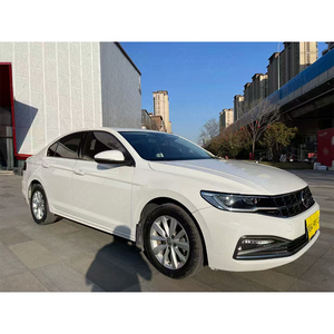 Volkswagen <span class=keywords><strong>Bora</strong></span> 2024 de <span class=keywords><strong>Segunda</strong></span> <span class=keywords><strong>Mano</strong></span>, 200TSI, Manual, Edición Básica, 1.2T, 116 CV, Sedán con Volante a la Izquierda, Gasolina, Cámara Trasera, Bien Cuidado - Product Image 2