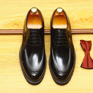 Nouvelles chaussures en cuir décontractées pour hommes, style automne, sculptées à la main, respirantes, à bout pointu, tendance - Product Image 5