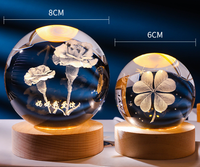 Veilleuse Bal Cristal 3D Tendance, Lumière d'Ambiance Créative Transparente Lumineuse avec Base en Bois Sculpté Intérieur