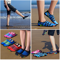 Sports à séchage rapide personnalisés pieds nus eau Aqua chaussures Aqua chaussettes plage piscine Surf Yoga adulte chaussures de bain pour femmes hommes