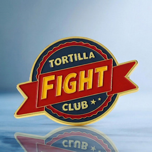 Pins de Esmalte Personalizados de Fábrica, de Aleación de Zinc Metálica, Chapados en Oro, con Diseño Divertido de Tortilla <span class=keywords><strong>Fight</strong></span> <span class=keywords><strong>Club</strong></span>, para Publicidad y Regalos - Product Image 2
