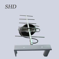 Antenne Yagi directionnelle sans fil extérieure SHD SHD-D-125010-DS 120-500 MHz UHF Gain 7 VSWR 1.5 pour communication radio bidirectionnelle mobile