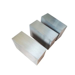 Gr1 <span class=keywords><strong>Titanium</strong></span> Aloi persegi blok penempa Bar <span class=keywords><strong>Gr5</strong></span> ASTM B381 untuk aplikasi medis - Product Image 3