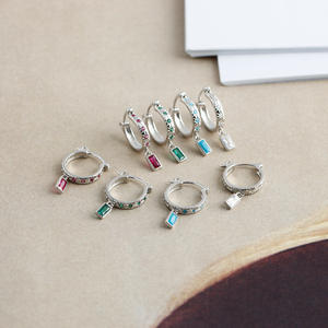 <span class=keywords><strong>Orecchini</strong></span> a Cerchio Geometrici Placcati Oro in Argento Sterling 925, Gioielli alla Moda per Donne, Regalo per Matrimonio, Compleanno, <span class=keywords><strong>Festa</strong></span> <span class=keywords><strong>della</strong></span> <span class=keywords><strong>Mamma</strong></span> - Product Image 4