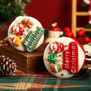 Exquisitas Velas de Pastel con Efecto de Goteo Navideño, Hechas a Mano, para Regalos Festivos - Product Image 2