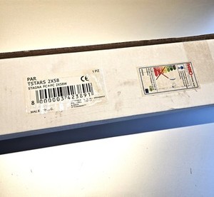 Potente y Fiable Lámpara de Techo de Alta Potencia Resistente al Agua y al Polvo STAGNA PC+PC 2X58, Luz de Barra IP65 4100K Neutra - Product Image 5