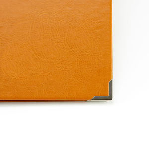 Menu en cuir PU de haute qualité, design à 2 panneaux, avec bande flexible, menu personnalisé pour restaurant haut de gamme - Product Image 4