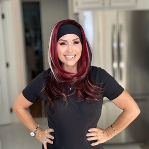 Nuevas Pelucas de Moda con Diadema de Encaje en Capas, Fibra Sintética Resistente al Calor, Sin Pegamento, Línea de Cabello Natural para Mujer - Product Image 1