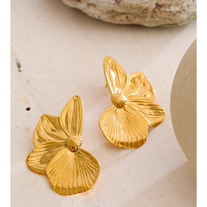 JINYOU 946 Exquisite Edelstahl vergoldete Ohrringe 3D Design Wasserdichte Drop Dangle Ohrringe als Geschenk - Product Image 2