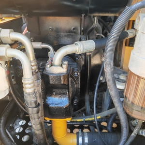 รถขุดตีนตะขาบ Sany SY75C มือสอง ปี 2022 ราคาประหยัด เครื่องยนต์ Isuzu คุณภาพสูง อะไหล่หลัก ชุดเกียร์และปั๊ม ขาย - Product Image 3