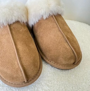 Pantoufles UGG épaisses à ouverture frontale pour femme, chaudes pour le temps neigeux, douces et polyvalentes - Product Image 6