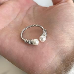 Bague pour femme en argent sterling S925, design vintage, petit modèle, torsades tressées, avec double perle simple et sophistiquée, petite taille - Product Image 4