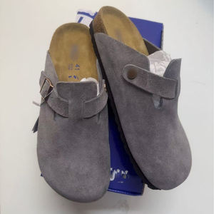 Sandales Birkenstock en cuir véritable de qualité supérieure, semelle souple antidérapante, pour la plage et l'extérieur, sabots plats Birkenstock, vente en gros 2026 - Product Image 1