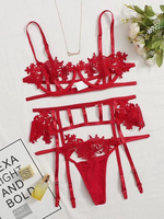 Ensemble de lingerie super sexy avec jarretelles et haut à fleurs style T