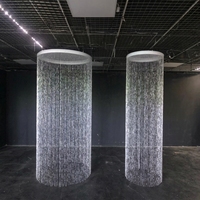 Lámparas de Araña de Lujo con Diseño Circular, Grandes y Largas, con Gotas de Lluvia Plateadas, Cristales Brillantes, Borlas LED y Altura Ajustable para Decoración de Bodas