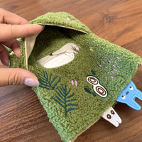 Nouveau sac bandoulière en peluche d'agneau brodé motif chat de dessin animé avec fermeture éclair, mignon sac messager pour téléphone portable