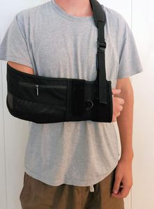Médico Braço Sling para Ombro Lesão Imobilizador para Braço Quebrado, <span class=keywords><strong>Rotator</strong></span> <span class=keywords><strong>Cuff</strong></span>, Cotovelo Suporte <span class=keywords><strong>Brace</strong></span> para Homens & Mulheres - Product Image 6