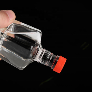 Bán buôn hình chữ nhật Glass Whisky chai 50ml Rỗng rượu <span class=keywords><strong>Vodka</strong></span> chai mini rõ ràng Glass Wine chai với vít mũ - Product Image 5