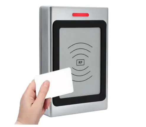 Thẻ RFID IC Ngoài Trời Chống Thấm Kim Loại 13.56Mhz Wiegand Kiểm Soát Truy Cập Độc Lập NFC Reader