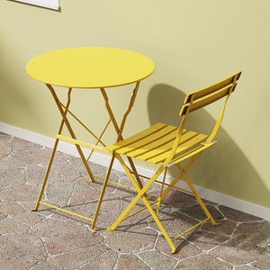 Ensemble de tables et chaises pliantes pour patio extérieur, idéal pour la maison, le jardin, le balcon, les salons de thé, les cafés et les zones de loisirs. - Product Image 4