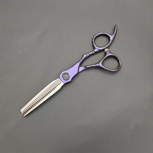 Tijeras de Peluquería Personalizadas de 6 Pulgadas, Tijeras de Entresacar para Diestros, Acabado Morado, Hoja Estándar - Product Image 5