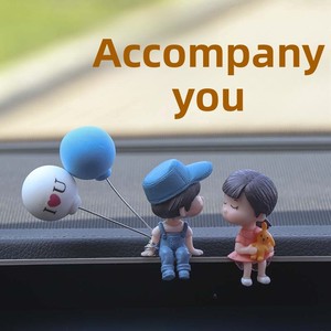Vente en gros d'accessoires <span class=keywords><strong>de</strong></span> voiture et d'ornements décoratifs mignons et tendance pour couples - Product Image 3