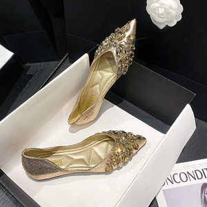 <span class=keywords><strong>Soldes</strong></span> Exceptionnelles : Sandales Plates de <span class=keywords><strong>Luxe</strong></span> à Bout Fermé pour <span class=keywords><strong>Femme</strong></span>, Ornées de Strass Dorés, en Cuir PU Souple, Modèle Creux à Bout Pointu - Product Image 3
