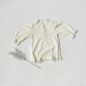 Tutina Elegante per Neonata con Colletto in Pizzo e Tre Bottoni in Cotone per Primavera, Estate e Autunno - Product Image 6