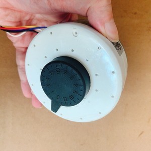 Motor de ventilador de CC Guangdong Welling ZKFP-32-8-3 de 32W y 310V para piezas de aire acondicionado - Product Image 2