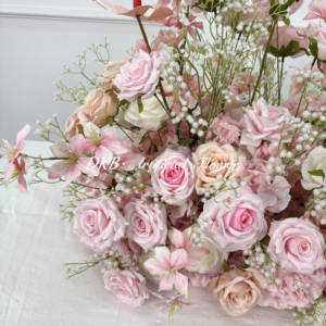 Decorazioni Floreali Artificiali di Rose Moderne e di Lusso Personalizzate all'Ingrosso, Centrotavola Fatto a Mano per Matrimoni e Festa della Mamma - Product Image 5