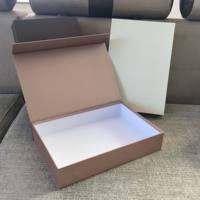Boîte cadeau en papier magnétique vert et noir avec logo personnalisé de luxe, recyclable, pliable, rigide, avec couvercle magnétique