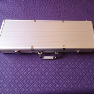 Tout nouveau étui à jetons de <span class=keywords><strong>poker</strong></span> en bakélite 500 pièces argent <span class=keywords><strong>vide</strong></span> avec clés OEM/ODM étui à outils personnalisable avec de légers dommages - Product Image 6