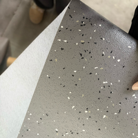 Rouleau de revêtement de sol en vinyle PVC Emery sur mesure pour le transport commercial, idéal pour les bus et les trains
