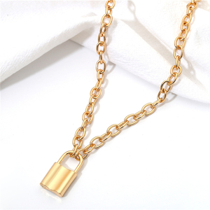 Trendz <span class=keywords><strong>Tendance</strong></span> et Vintage <span class=keywords><strong>Pull</strong></span> Collier Avec Pendentif Serrure - Product Image 3