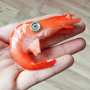Aimants Réalistes en Forme de Crevettes Simulées, Jouets Farces et Attrapes en Forme de Fruits de Mer, Crevettes et Écrevisses pour Films et Hôtels - Product Image 2