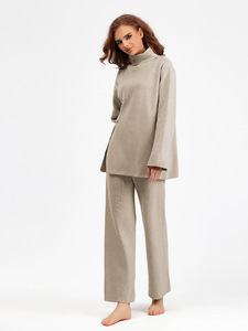 Thiết Kế Cảm Giác Của Phụ Nữ Giản Dị Rắn Đứng Cao Cổ Áo Len Rộng Chân Quần Thiết Lập Tuổi Giảm Mùa Thu/Mùa Đông Worsted Chống-Pilling - Product Image 4