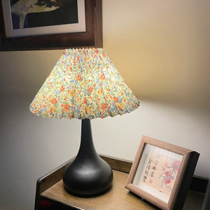 <span class=keywords><strong>Lampe</strong></span> de table alimentée par USB avec commande tactile, base en métal, variateur d'intensité progressif, abat-jour plissé, <span class=keywords><strong>lampe</strong></span> LED pour chambre à coucher - Product Image 5