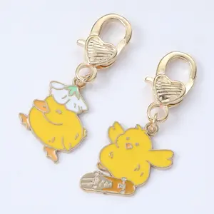 Fashion Bag Charm Metal Keychain Duck Yellow Happy Duck Keyring Crystal Rhinestone Key chain Girl Gift Cute Rubber Duck Keychain